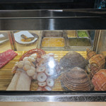 鮨でですけ - 先程まで動いていた巨大タコ