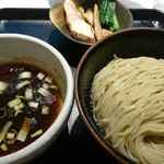 煮干し中華そば一燈 - 名古屋コーチン細つけ麺８００円
