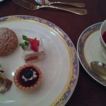 Le Trianon - ディナーのデザート