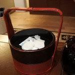 草菴 - 生姜糖はこちらの名物