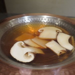 日本料理 幸庵 - 松茸入りの黄金出汁アップ
