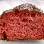 Kamehameha Bakery - ストロベリードーナッツの断面