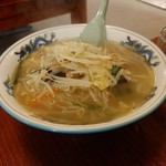 友楽 - タンメン
      