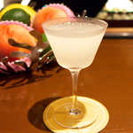 BAR Too - ホワイトレディ。ジン・ホワイトキュラソー・レモンで作るクラシックカクテル