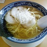 らぁ麺屋まるみ - 塩味玉ラーメン（750円）
