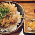 釜揚げ饂飩 唐庵 - 桜海老と野菜のかき揚げ丼