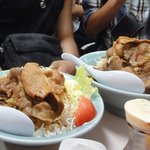 鵬来 - 焼き肉丼