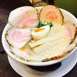 ラーメン家 みつ葉 - 