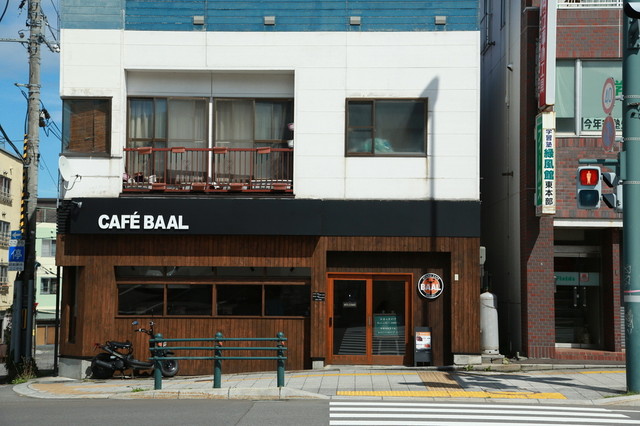 CAFE' BAAL