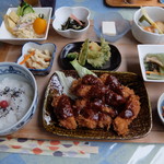 Shokujifokoro Itouen - チキンカツ定食