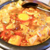 源来酒家 - 料理写真:麻婆麺。黄身付き！