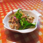 コ！ピーピー - セットのサラダはラープ