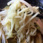 白楽天 - ラーメンは、昔なつかし出前一丁よりな味付け？