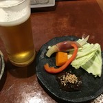 満月堂 - つきだし 大葉味噌でお野菜を♪