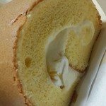 パティシエ エス コヤマ - コヤマロール