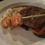 Mona Lisa Cafe - サーフ＆ターフ