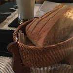 Mona Lisa Cafe - パン