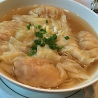 ヘイフンテラス - 海老ワンタン入り香港拉麺（2016/8）