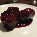中国飯店 紫玉蘭 - 黒酢の酢豚
