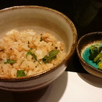 鉄板焼 ツキノウサギ - ガーリックライス