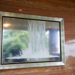 ATAMI 海峯楼 - 日本画　景色が映り込んでます