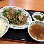 日高屋 - レバニラ定食