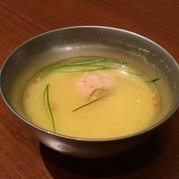 下関 春帆楼 東京店 - お椀　もろこしと海老しんじょう
