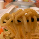 リンガーハット - スープがからみつく太麺タイプ