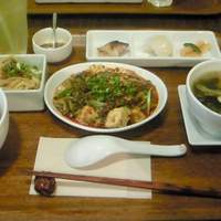 南青山エッセンス - ランチ（メインは麻婆豆腐）