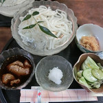 お茶の間 - くるみうどん