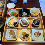 レストラン QUATRE CINQ (道後夢蔵) - 