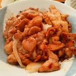 炭火鳥焼 金太郎 - 鶏の生姜タレ焼き丼
