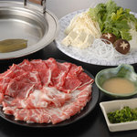 Yuukiya - しゃぶしゃぶ出し切りミックス(豚・牛）です。別途しゃぶしゃぶ食べ放題コースあります。