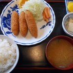 とんかつ二幸 - かにクリームコロッケ定食