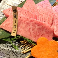 神戸牛焼肉 石田屋。Hanareの上 - とろける特選ミスジ