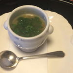 料理とワインの家　ミュール - 小柱のコンソメスープ