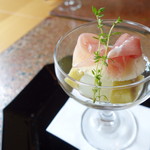 手打ち蕎麦とフレンチの やな木 - ＜2016年8月＞アヴァン・アミューズ、茄子と冬瓜の白ワインマリネ、ホワイトアスパラガスのソルベを添えて