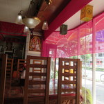 サムジャナ - 店内２