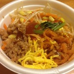 セブンイレブン - 野菜たっぷりビビンバ　360円