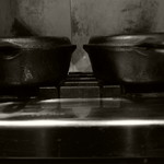 BAR ground line - BAR ground line の煮込み料理は、ロッジ社のダッチオーブンを使っています。