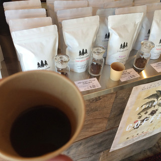 スリーシダーズコーヒー_1