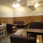 アヴァンソン - 店内の奥　1608