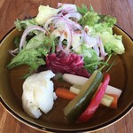 Restaurant L LOTA - 新鮮な野菜と、ピクルス♪