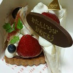 ニコズケーキハウス - いちごタルト・いちごショートケーキ