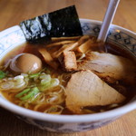 麺屋吉祥 - 白煮干し醤油 味玉ラーメン