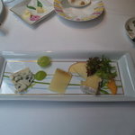 モナリザ - 食後にチーズの３種盛りでございます