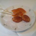 モナリザ - デザートのあとにさらにお菓子も！