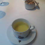 モナリザ - 最後はハーブティでお口をさわやかに