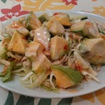 カンボジア家庭料理店 ジャヤヴァルマン - アボカドサラダ