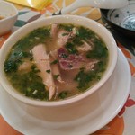 Kambojiakateiryouritenjayavaruman - 鶏肉とハーブのサワースープ